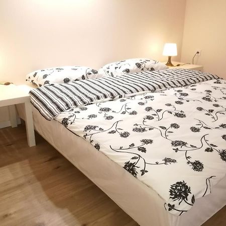 White Rose Apartment Βουδαπέστη Εξωτερικό φωτογραφία