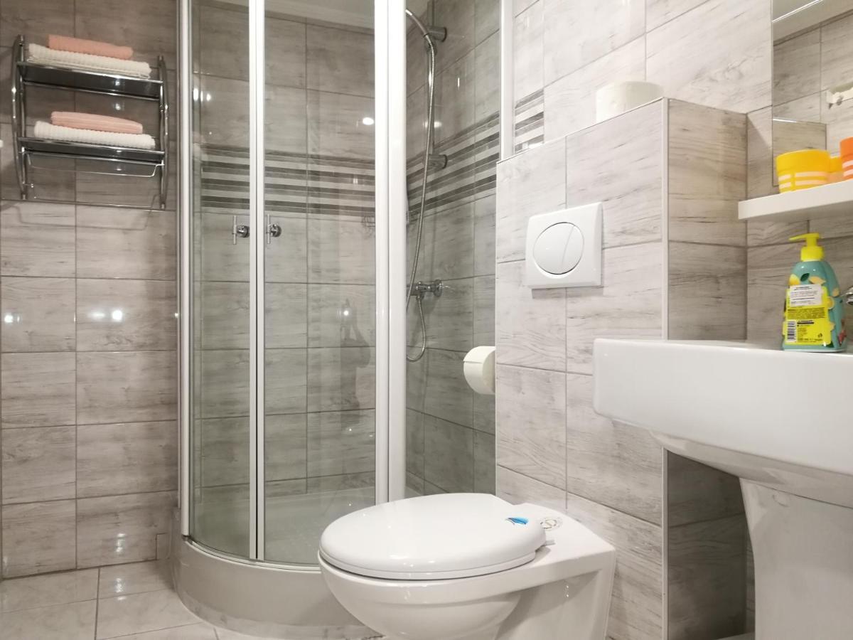 White Rose Apartment Βουδαπέστη Εξωτερικό φωτογραφία